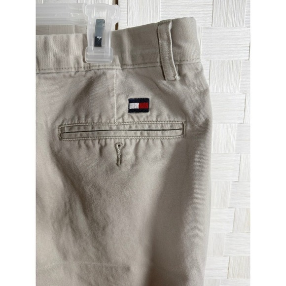 Tommy Hilfiger Mens Pleated Khaki Chino Pants Vintage Size 42x30 - Picture 3 of 6